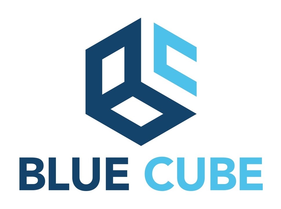 Blue cube. Cyan Cube. Cube голубой. It куб логотип белый.